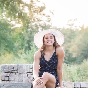 Meet your Posher, Calie